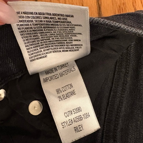 AGOLDE Riley High Rise Straight Crop Jeans size 28 - Picture 8 of 10